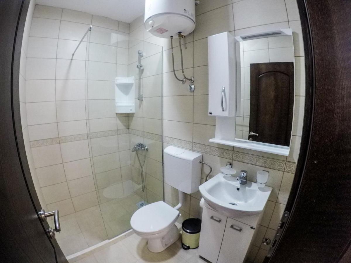 Отель Casa Sinani Улцинь Экстерьер фото