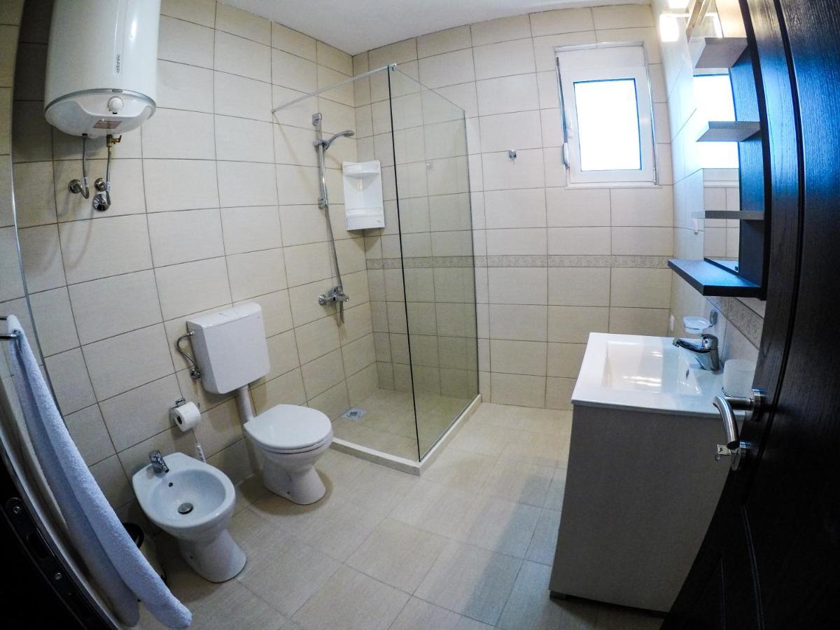 Отель Casa Sinani Улцинь Экстерьер фото